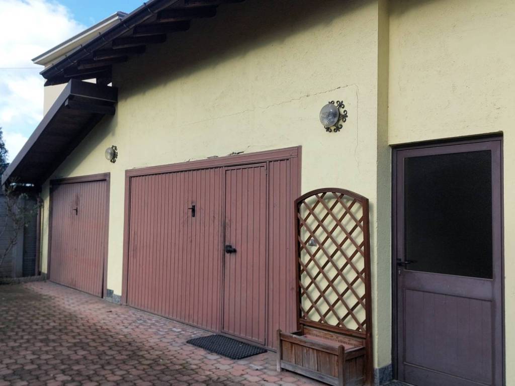 Villa a Casorate sempione in Via cavallotti, 12 - Foto 3