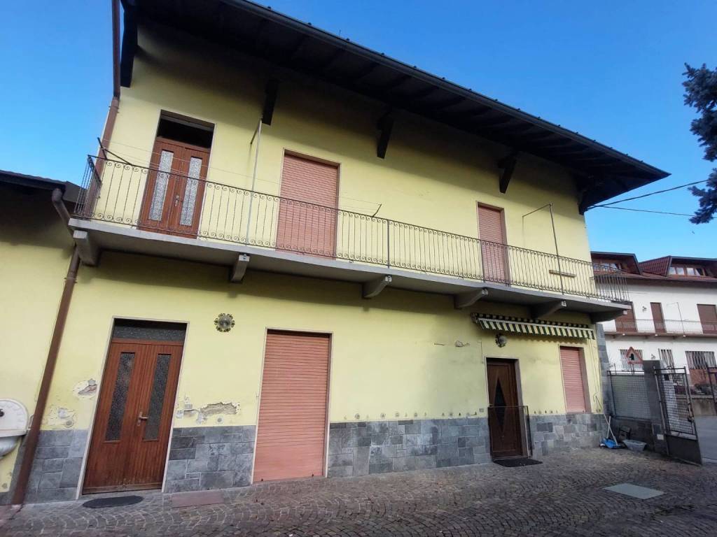 Villa a Casorate sempione in Via cavallotti, 12 - Foto 4