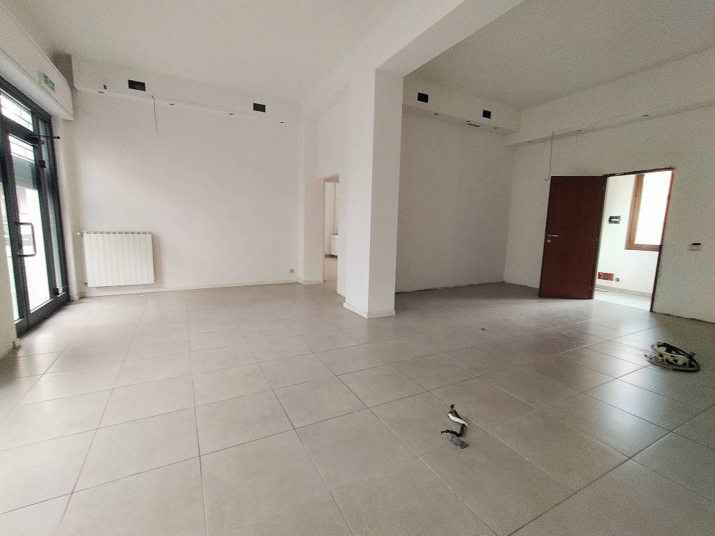Immobile a Saronno in Via Pietro Micca - Foto 3