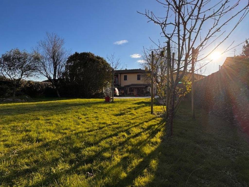 Rustico / casale a Monsummano terme in Via del Fossetto - Foto 3