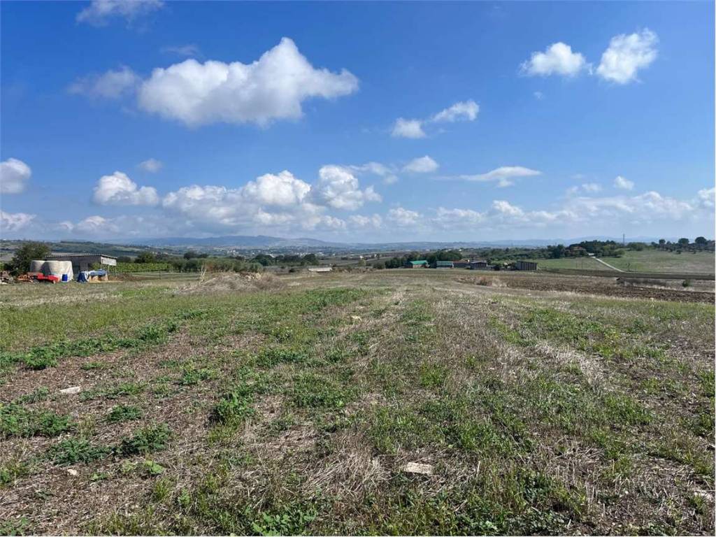 Terreno a Benevento in Contrada Mosti - Foto 3