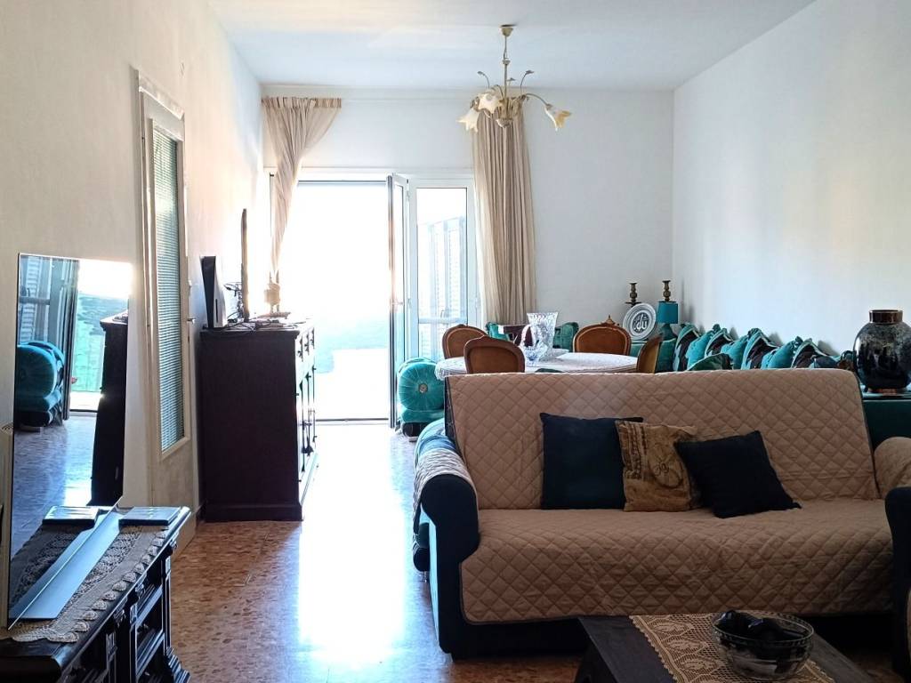Appartamento a Terracina in Via Michele Roma - Foto 3