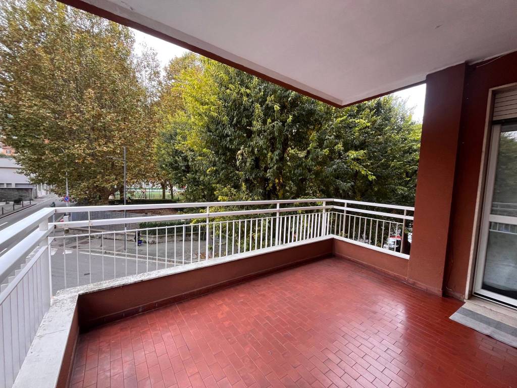 Appartamento a Como in Via Leone Leoni - Foto 3