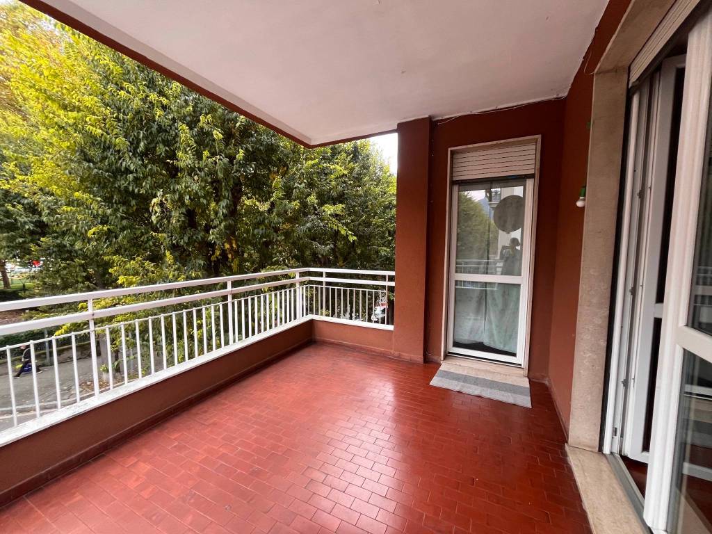 Appartamento a Como in Via Leone Leoni - Foto 4
