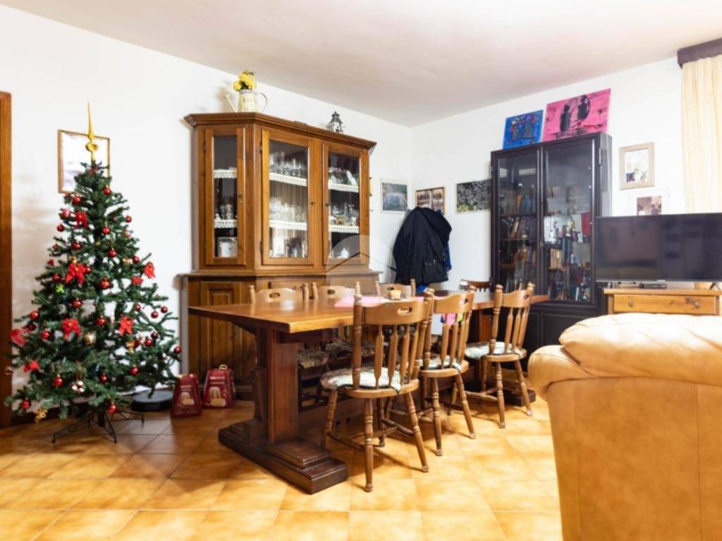 Appartamento a Maenza in Via Madonna delle Grazie, 108 - Foto 4