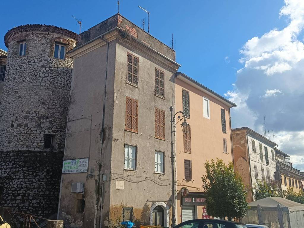 Appartamento a Ceccano in Piazza 25 Luglio, 16 - Foto 2
