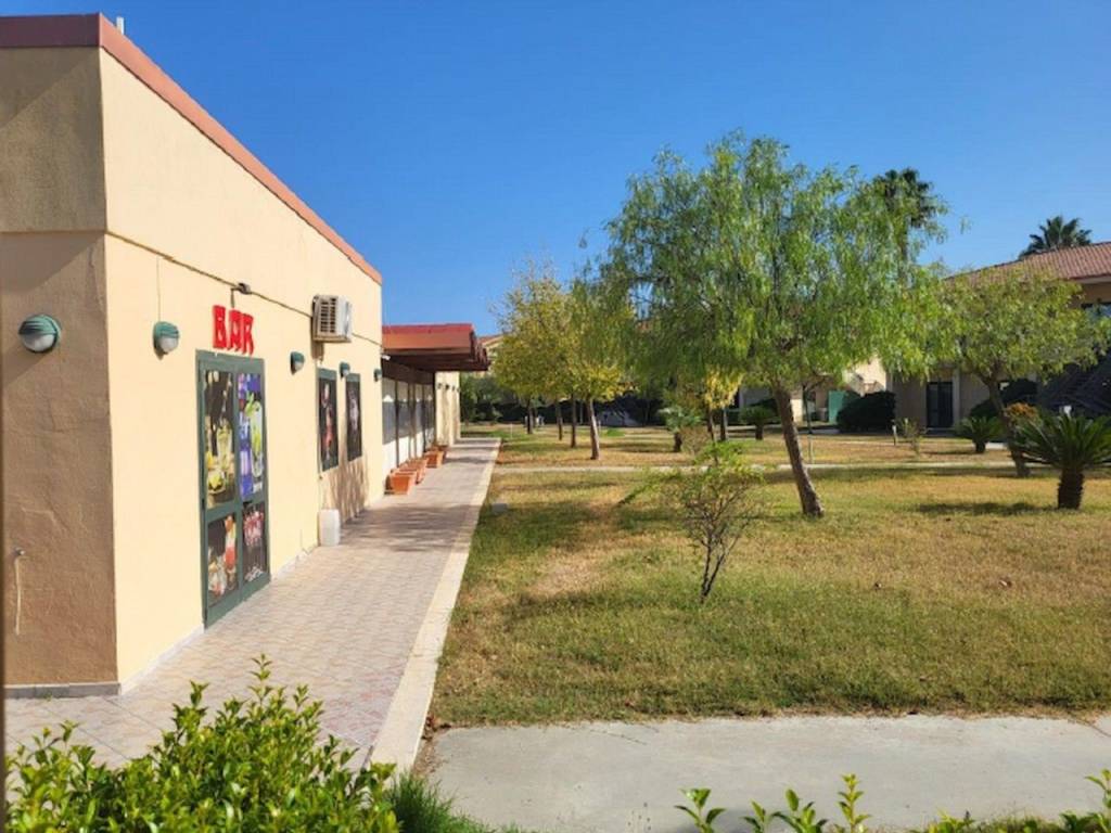 Palazzo / stabile a Cassano all'ionio in Contrada Bruscata Grande, località SIbari - Foto 3