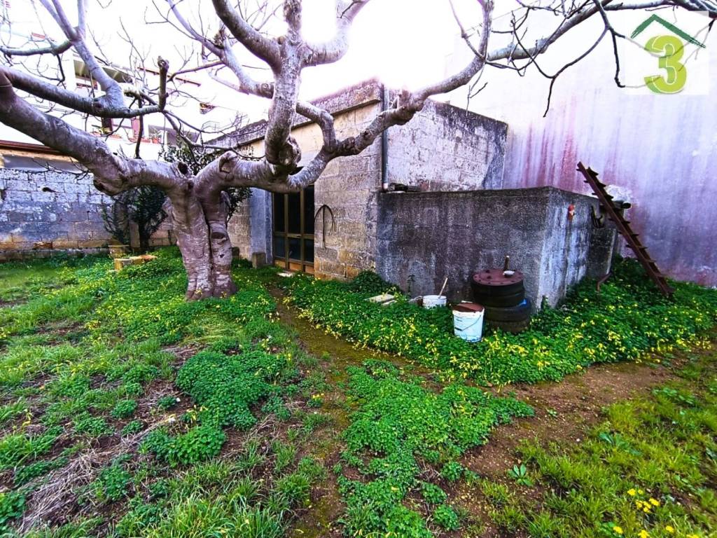 Terreno a Tricase in Via Costanzo Variolo - Foto 3