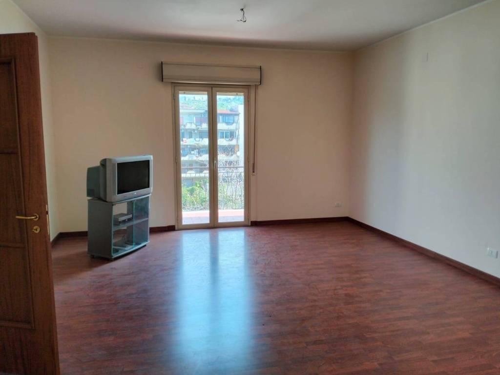 Appartamento a Reggio calabria in Via Nazionale - Foto 2