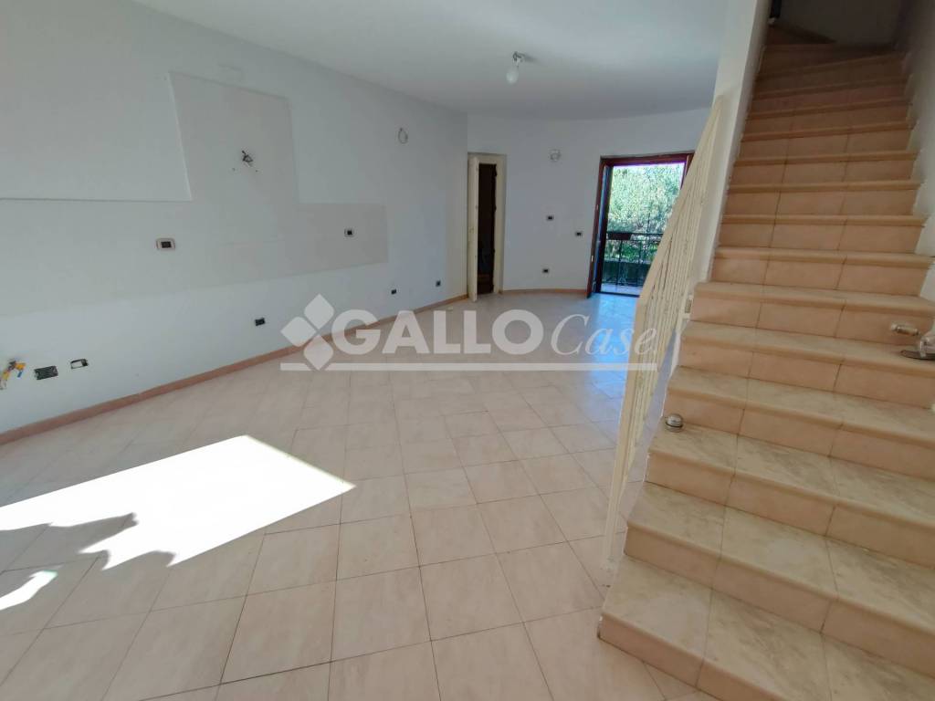 Villa a Mendicino in Via Michele Pane - Foto 5
