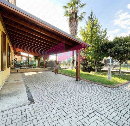 Villa a Castelmassa in Via San Martino 46 - Foto 4