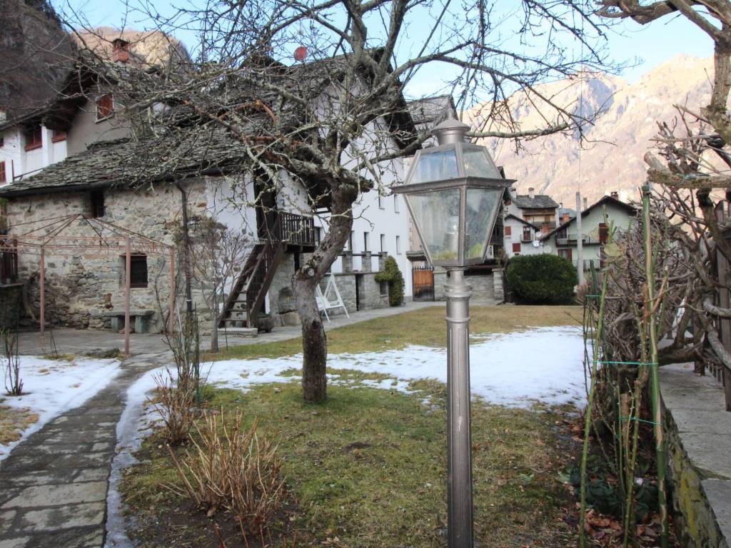 Villa a Campertogno in Corso Umberto I - Foto 3