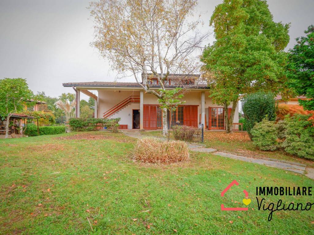 Villa a Sala biellese in Piazza Vittorio Emanuele - Foto 2