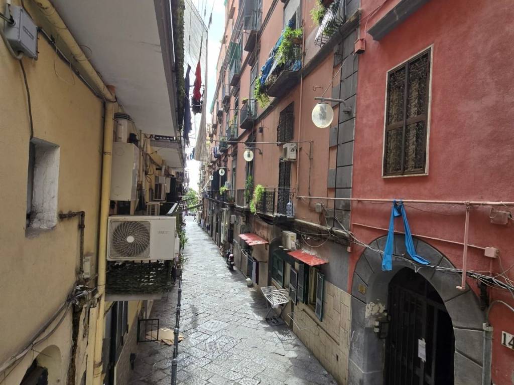 Appartamento a Napoli in Via Fratelli Magnoni - Foto 2