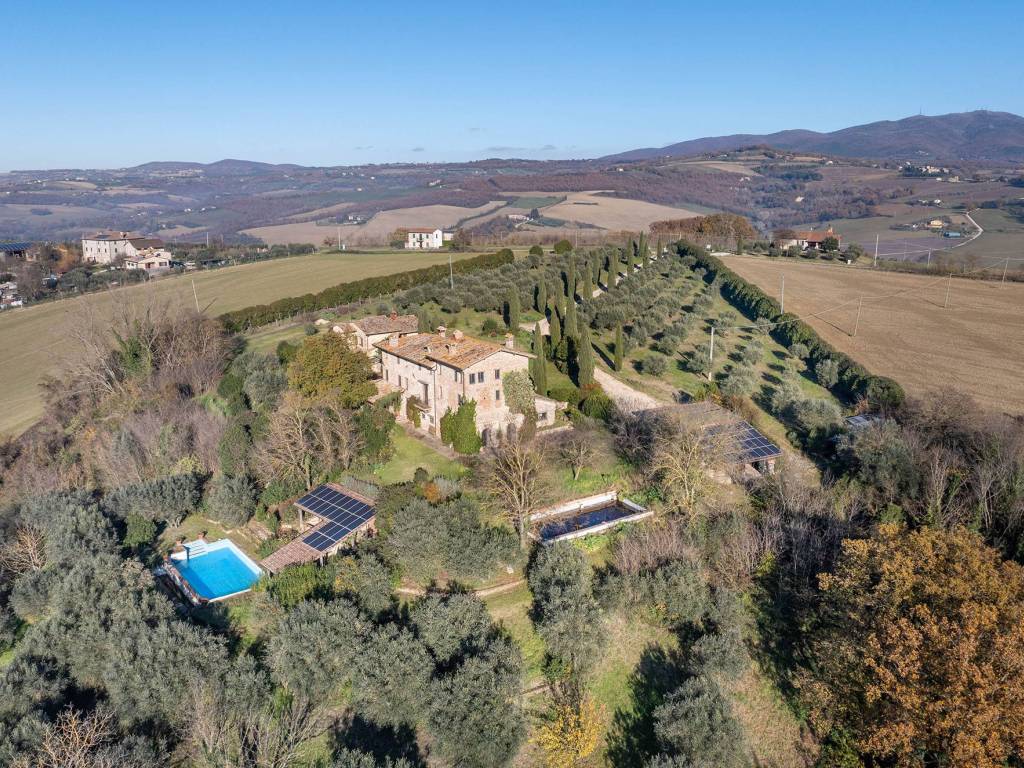 Rustico / casale a Todi in Località Colvalenza - Foto 3