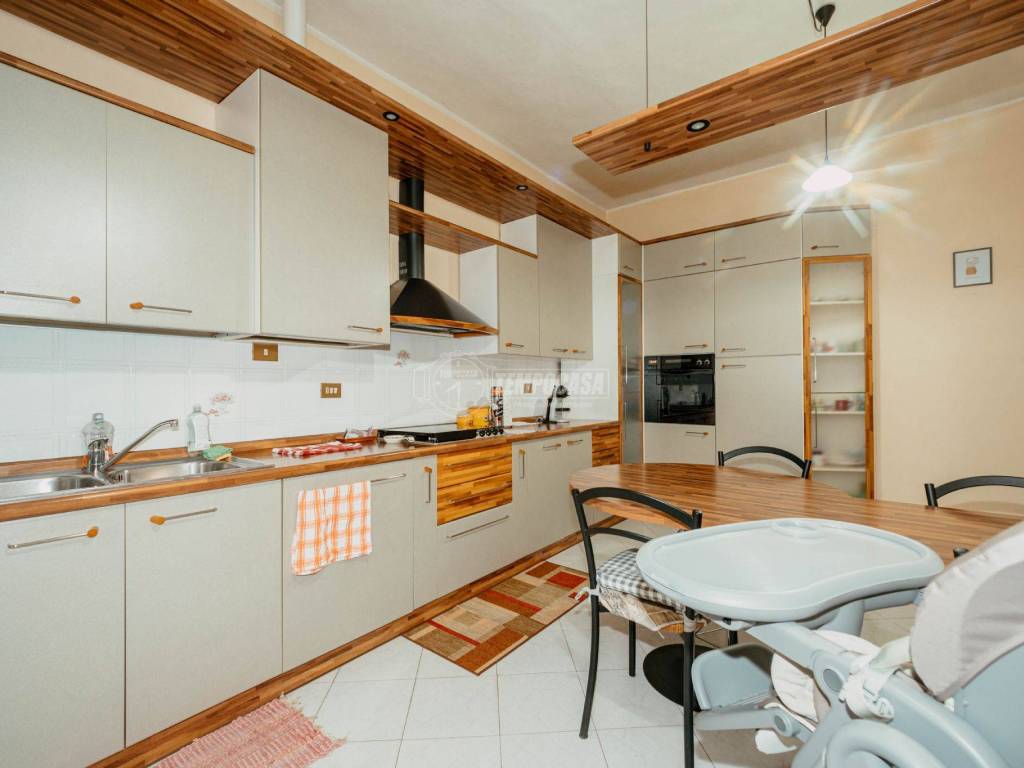 Casa indipendente a Zeme in Via Teresio Olivelli 7 - Foto 2