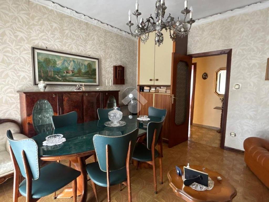 Palazzo / stabile a Napoli in Via Viscardi, 45 - Foto 2