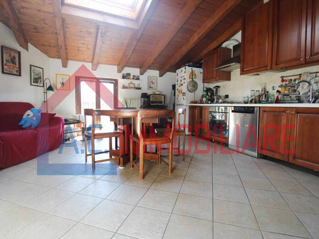 Appartamento a Ternate in Via Dandolo, 4 - Foto 3