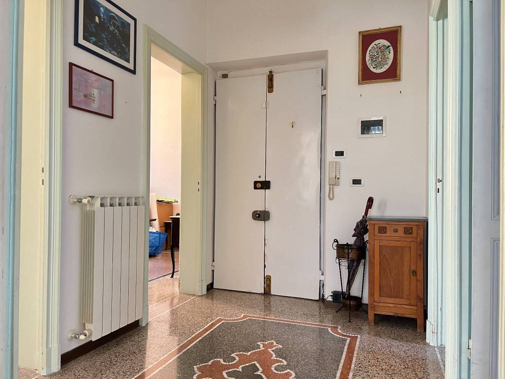 Appartamento a Savona in Via Nino Oxilia - Foto 3
