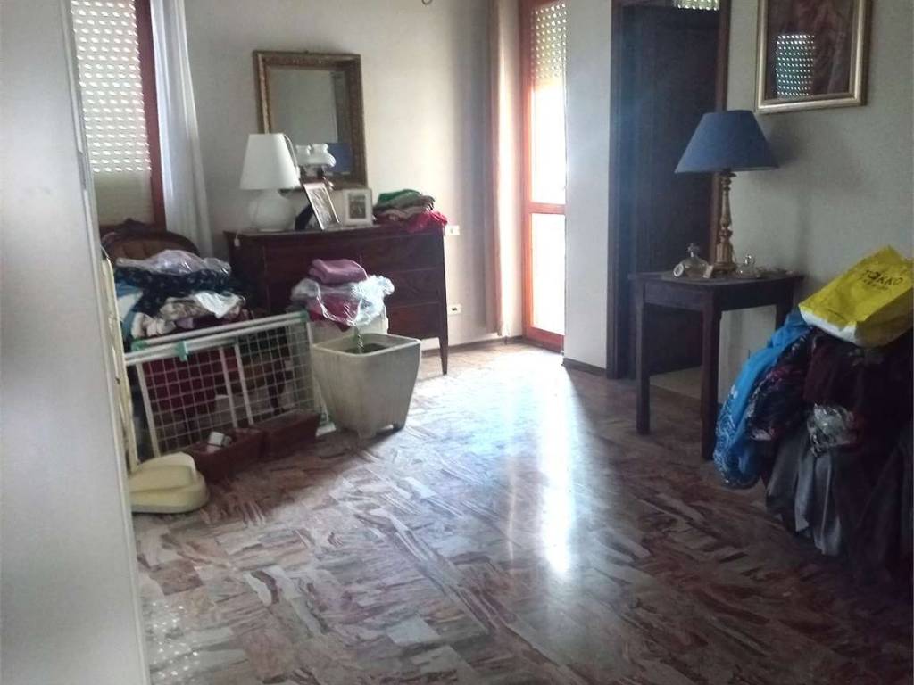 Appartamento a Tolentino in piazza dell'unità, 21 - Foto 4