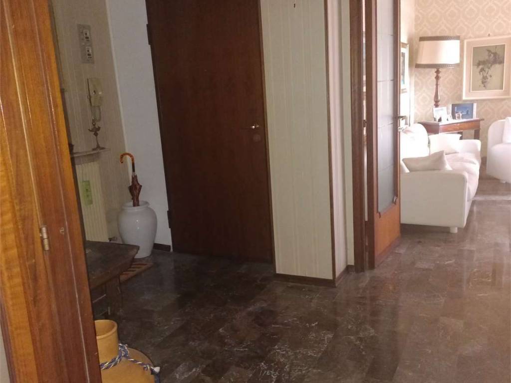 Appartamento a Tolentino in piazza dell'unità, 21 - Foto 5