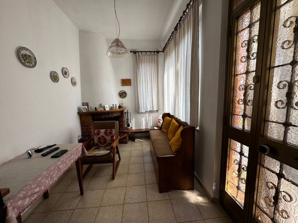 Villa a Follo in Via Brigate Partigiane, 2 - Foto 3