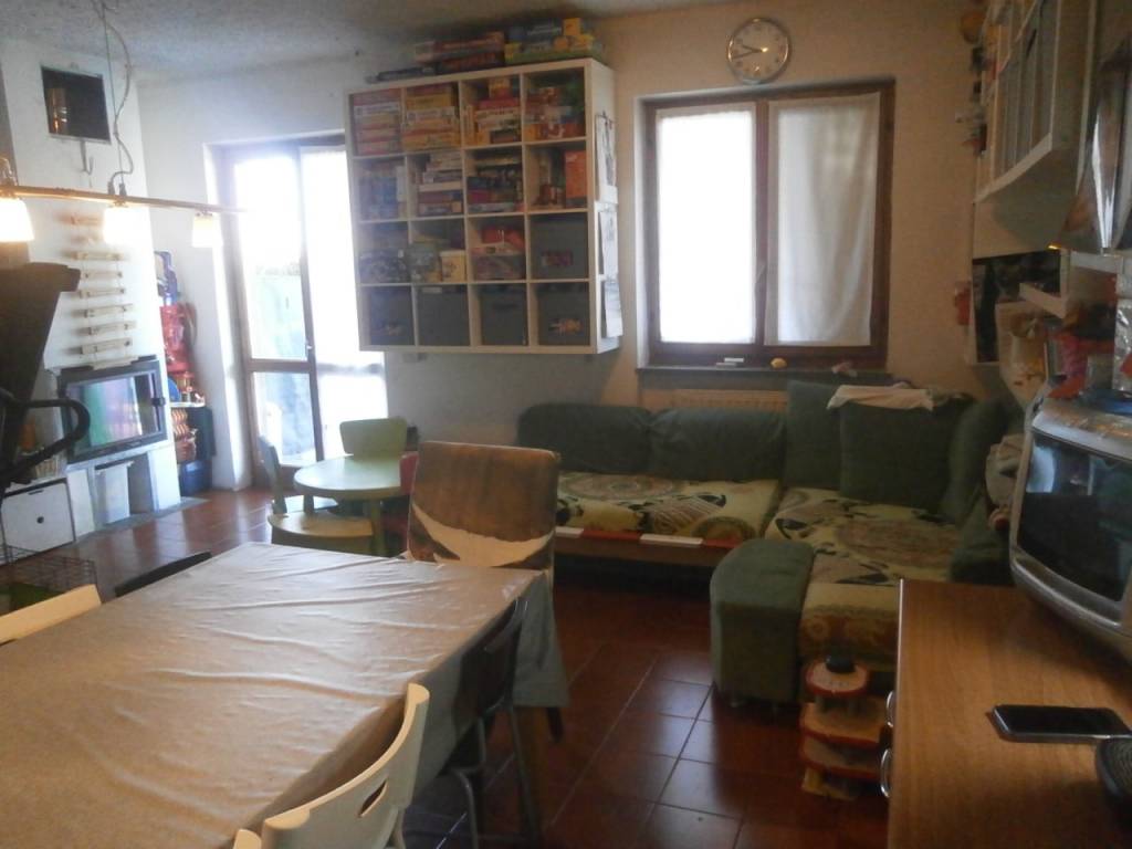 Appartamento a Carenno in Via Rigolo - Foto 3