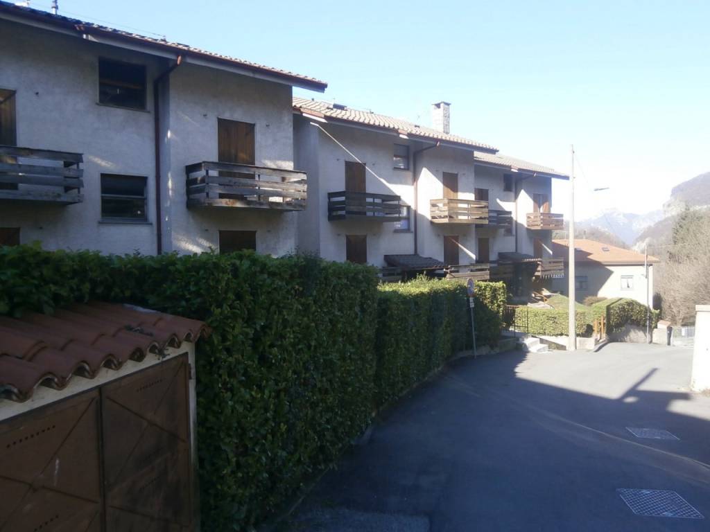 Appartamento a Carenno in Via Rigolo - Foto 4