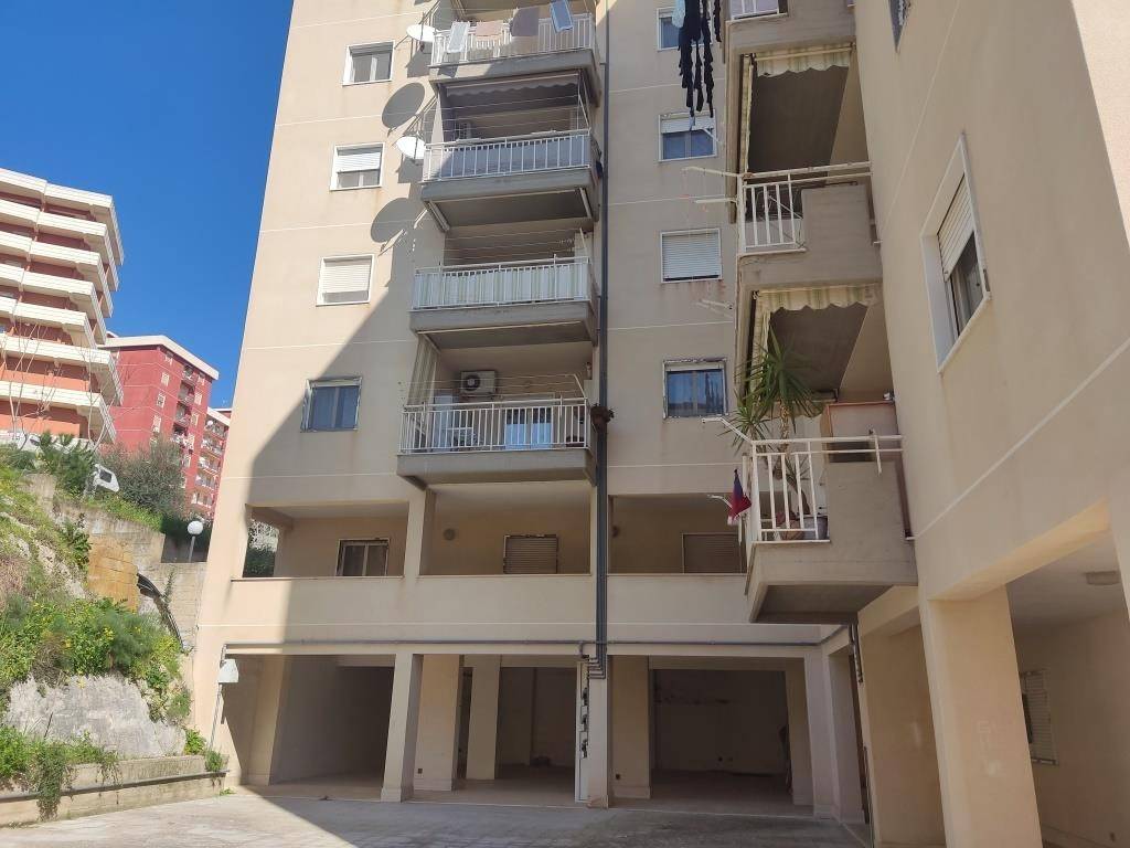 Appartamento a Caltanissetta in Via Luigi Bruno, 6 - Foto 4