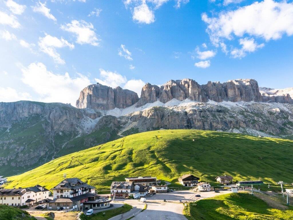 Palazzo / stabile a Livinallongo del col di lana in VIA PASSO PORDOI - Foto 2