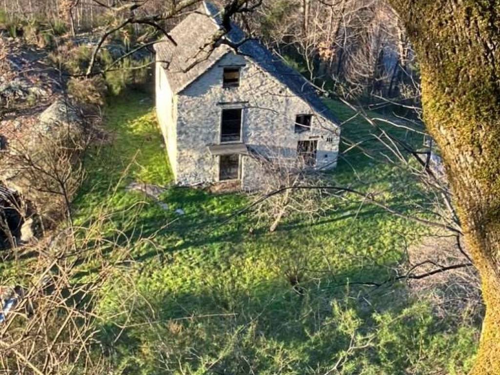 Rustico / casale a Montecrestese in Frazione Montecrestese, SNC - Foto 2