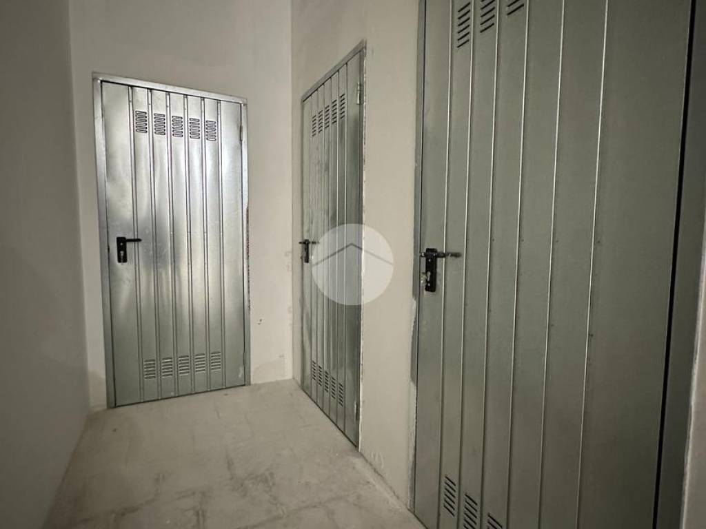 Box / garage a Montepaone in Via Nazionale, 91 - Foto 5