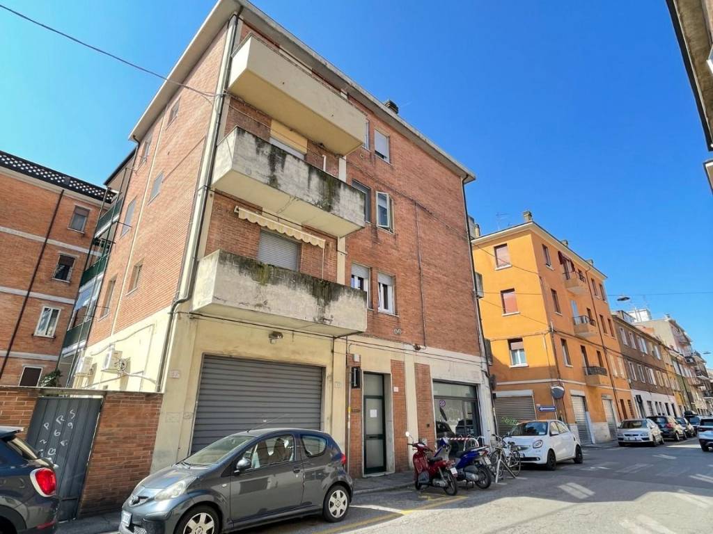 Appartamento a Ferrara in Via Arianuova, 59 - Foto 2