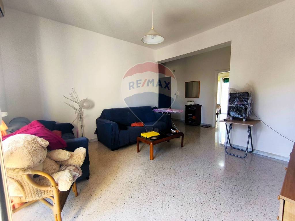 Appartamento a Brindisi in Piazza Francesco Crispi, 39 - Foto 3