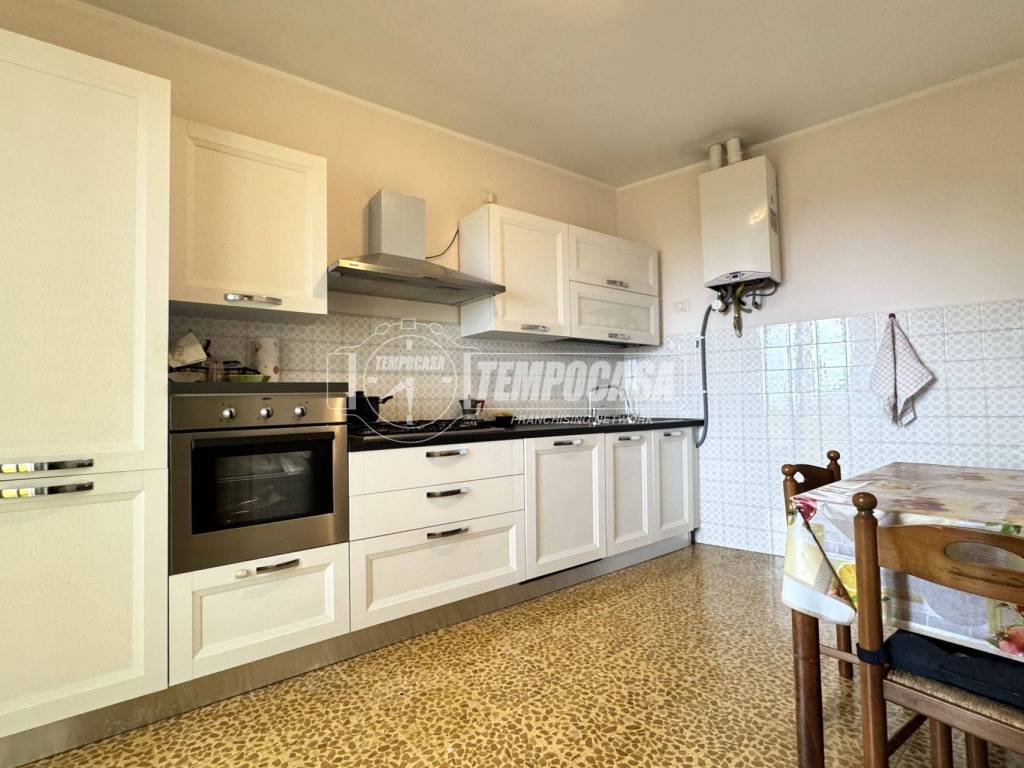 Appartamento a Biella in Strada Cantoni Nicodano e Sella - Foto 5