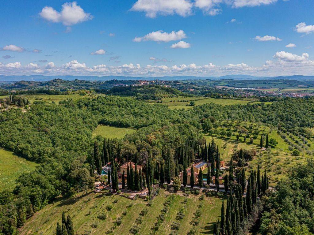 Villa a Chiusi in Via di Chiusi - Foto 2