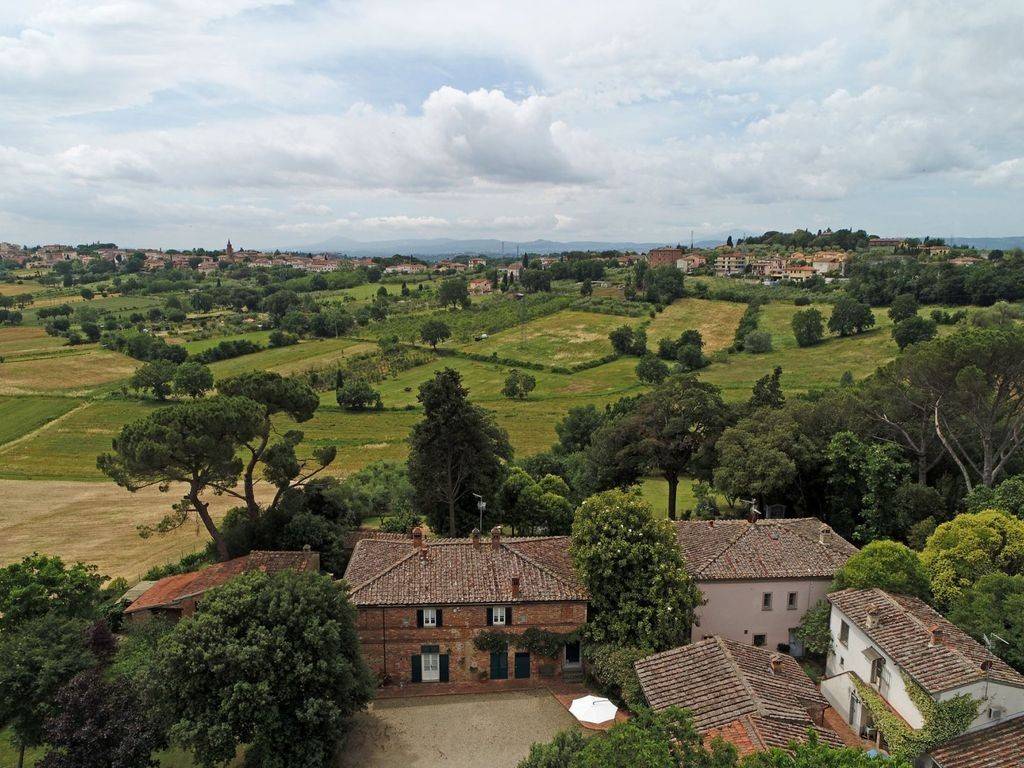 Rustico / casale a Foiano della chiana in Via di Arezzo - Foto 2