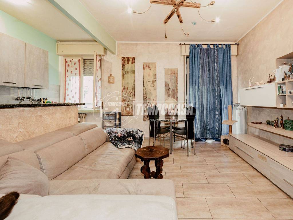 Appartamento a Voghera in Via Giuseppe Verdi - Foto 2