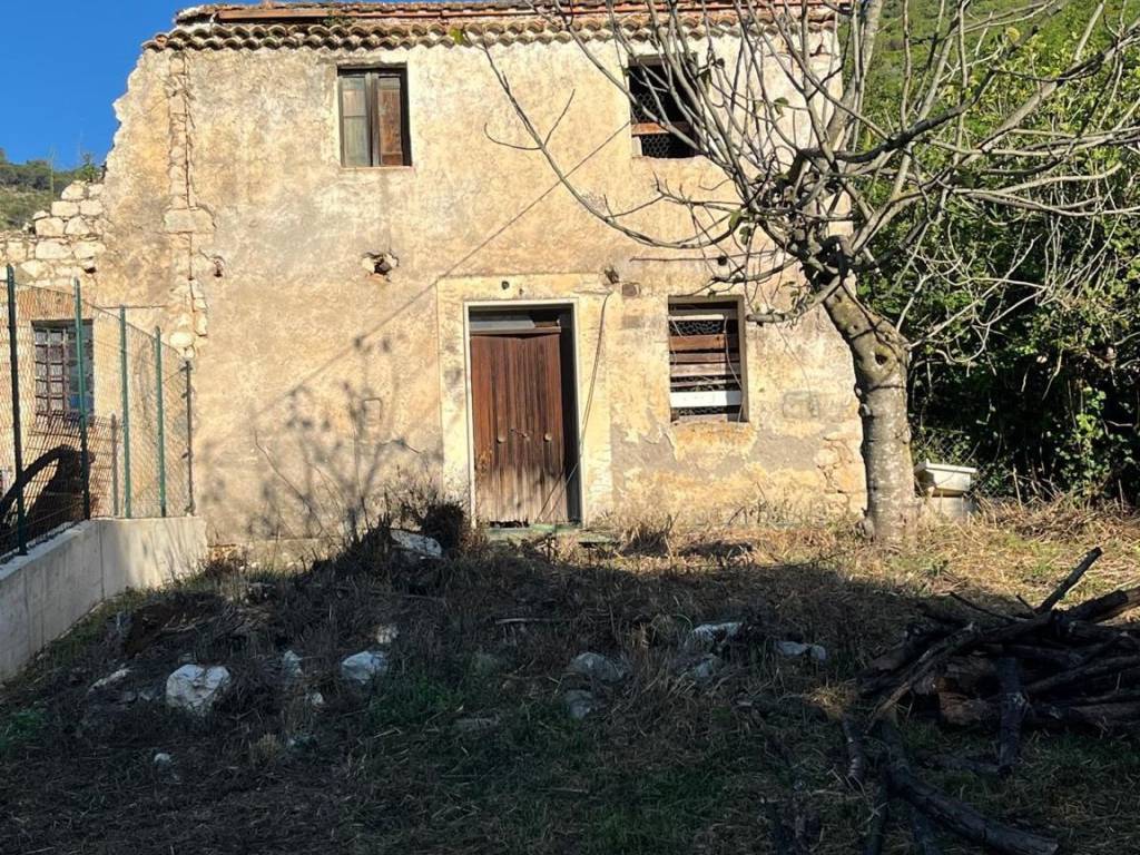 Rustico / casale a Sezze in Via Quarto la Macchia - Foto 2