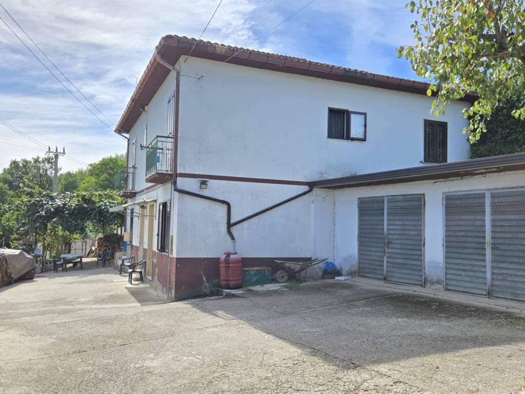 Casa indipendente a San mango sul calore in C/da Petrara - Foto 4
