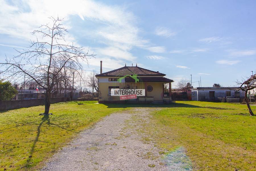 Villa a Pinzano al tagliamento in Via Roma - Foto 5