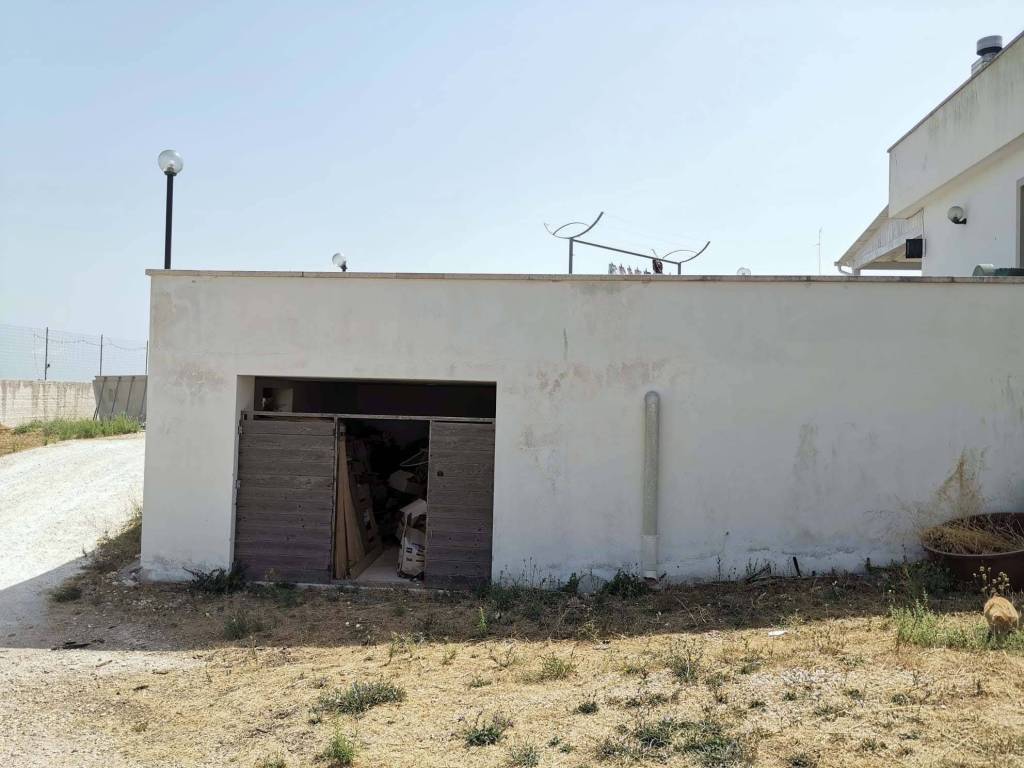 Villa a Martina franca in Strada Ceglie Zona I - Foto 4