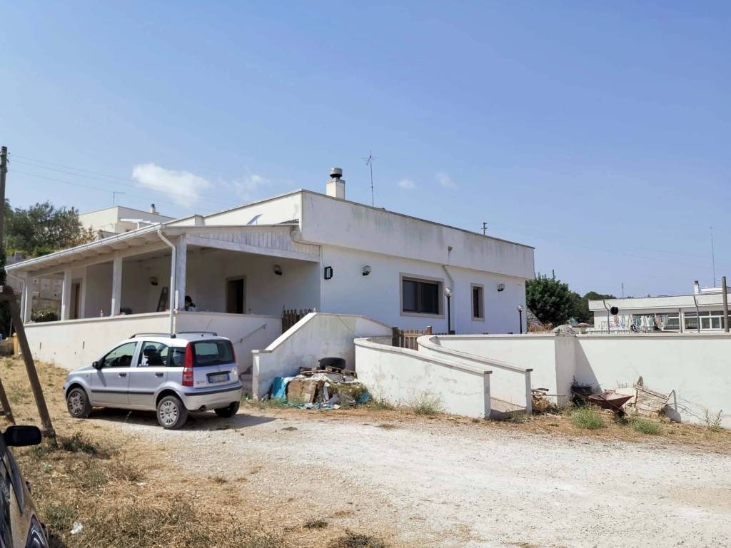 Villa a Martina franca in Strada Ceglie Zona I - Foto 5
