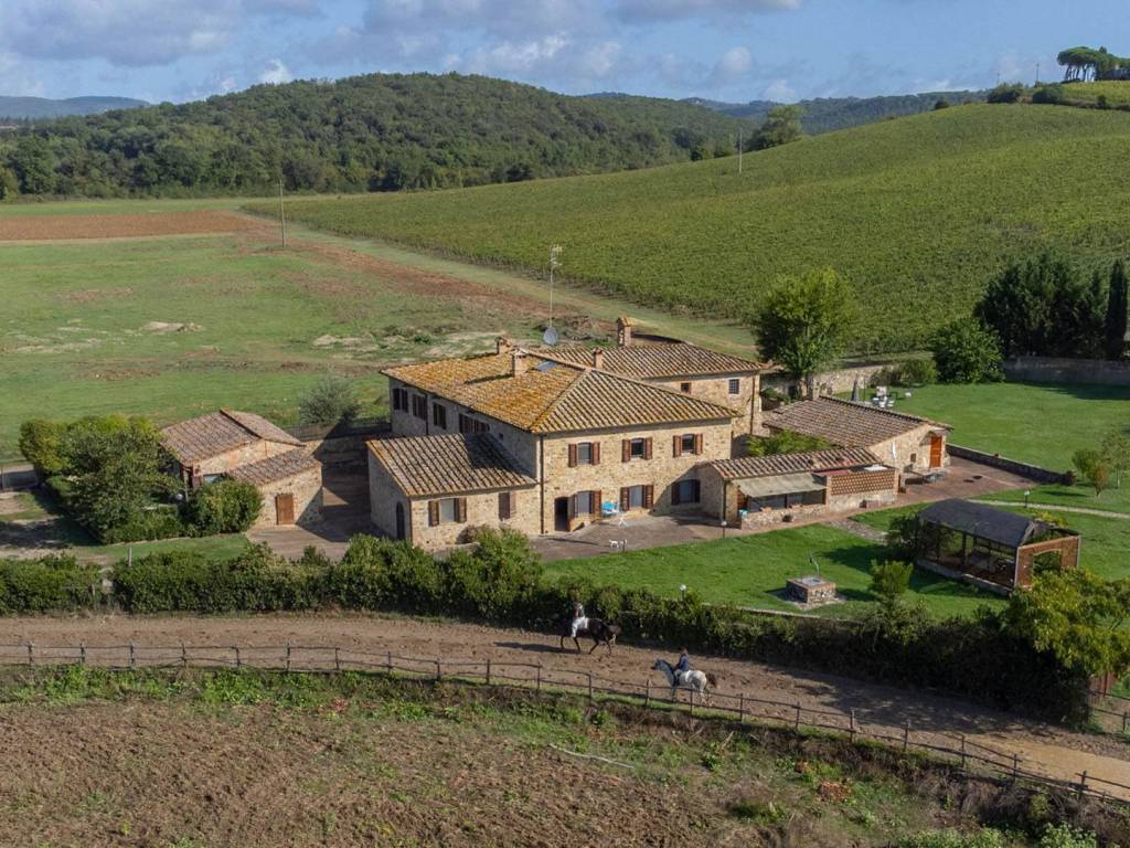 Rustico / casale a Castelnuovo berardenga in , - Foto 2