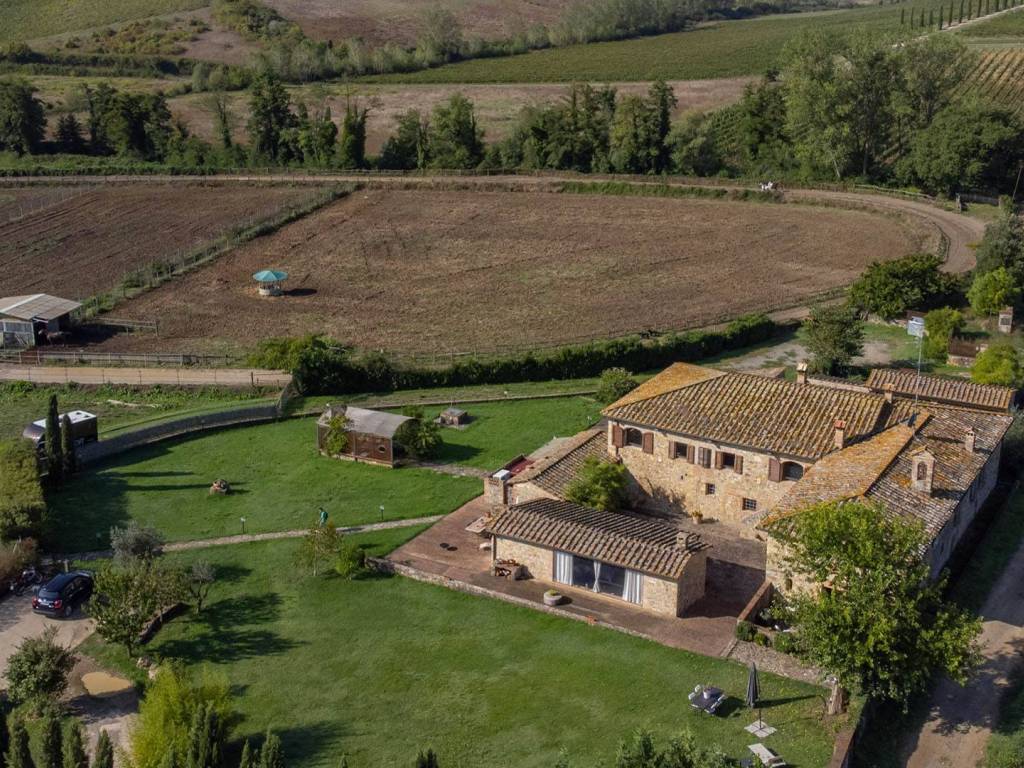 Rustico / casale a Castelnuovo berardenga in , - Foto 3