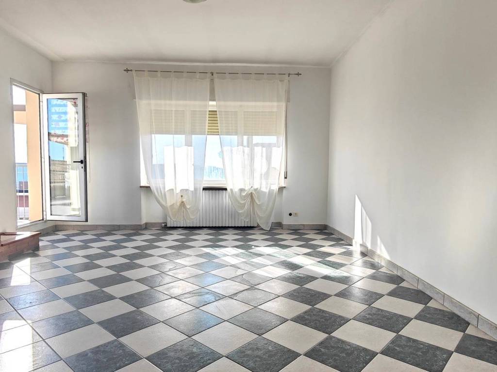 Appartamento a Soave in Viale della Vittoria, 105 - Foto 3