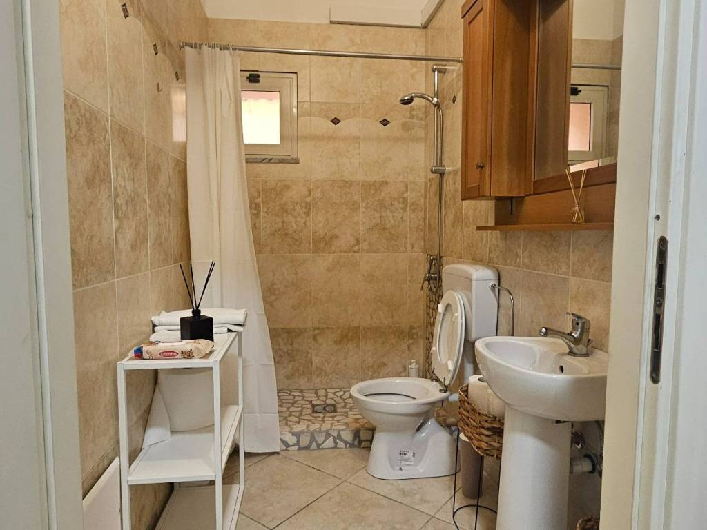 Appartamento a Soverato in Corso Umberto I Traversa 3, 4 - Foto 4