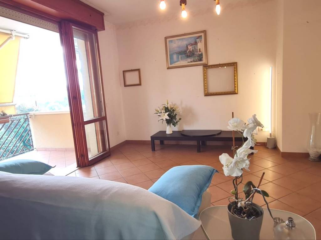 Appartamento a Riccione in Viale Santorre di Santarosa, 41 - Foto 3