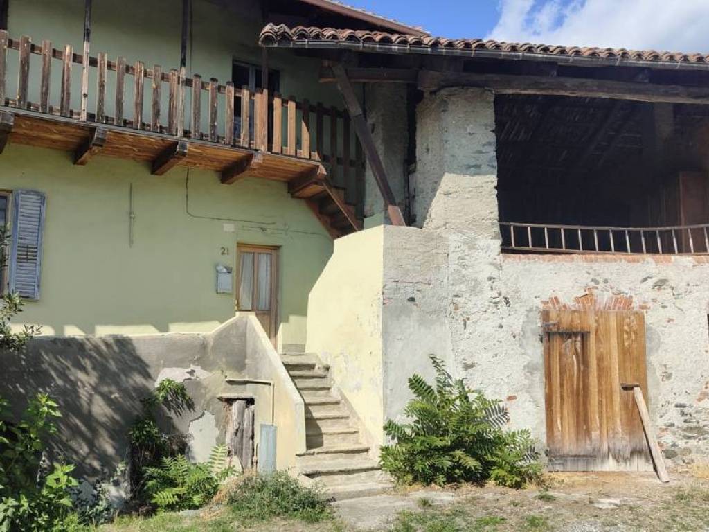 Rustico / casale a Caprie in Via Papa Giovanni XXIII, 21 - Foto 3