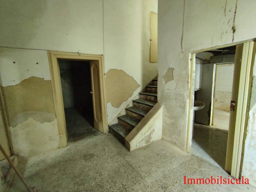 Casa indipendente a Ispica in Via Ascenzio Maucieri - Foto 4